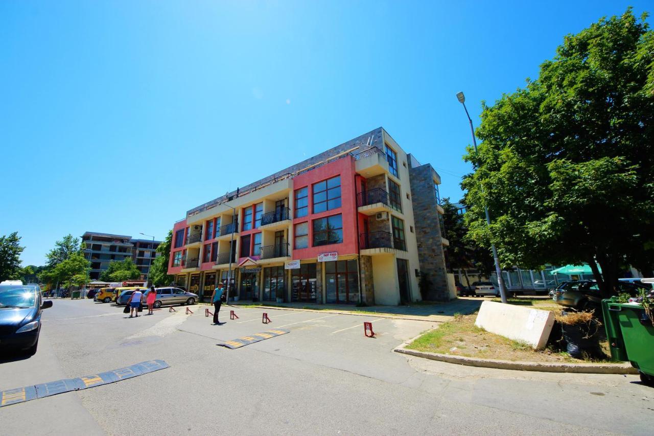 Menada Crystal Park Apartments ซันนีบีช ภายนอก รูปภาพ
